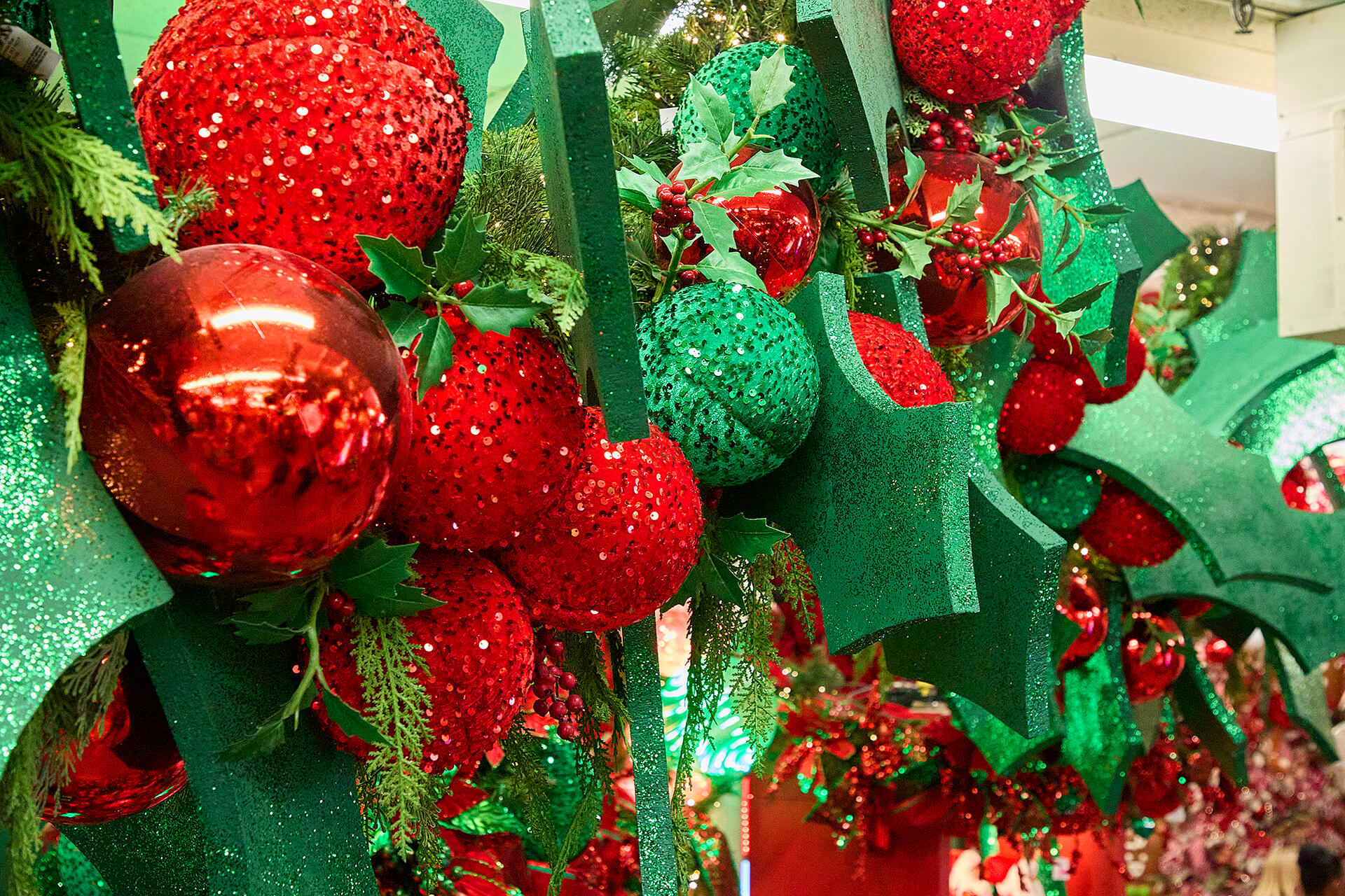 Christmas tree decor store