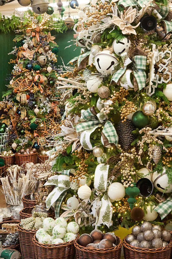 artificial christmas tree