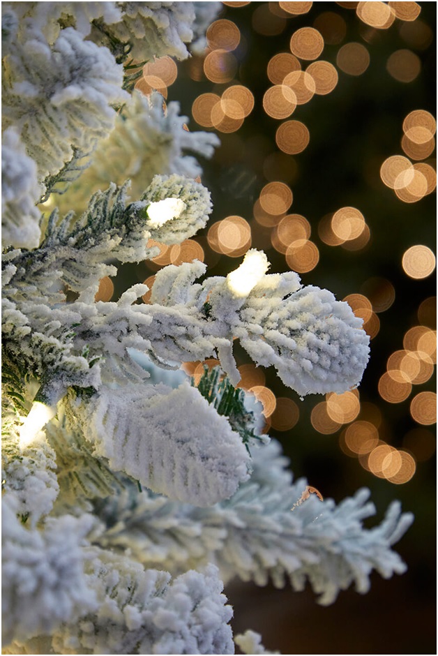 Christmas tree decorating bundles