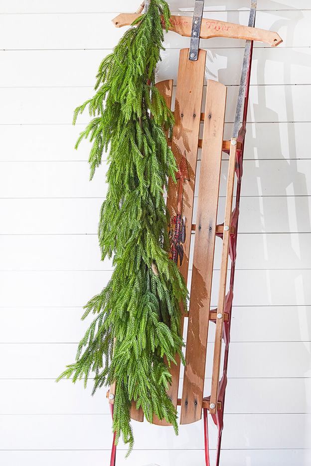 decorate with garland