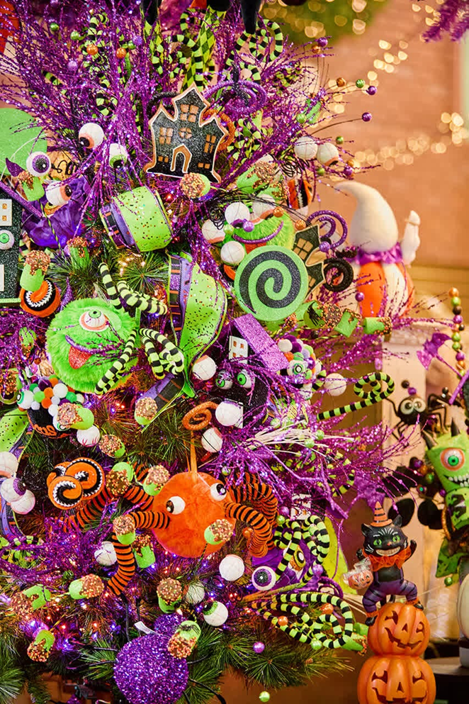 decorate with ribbon
