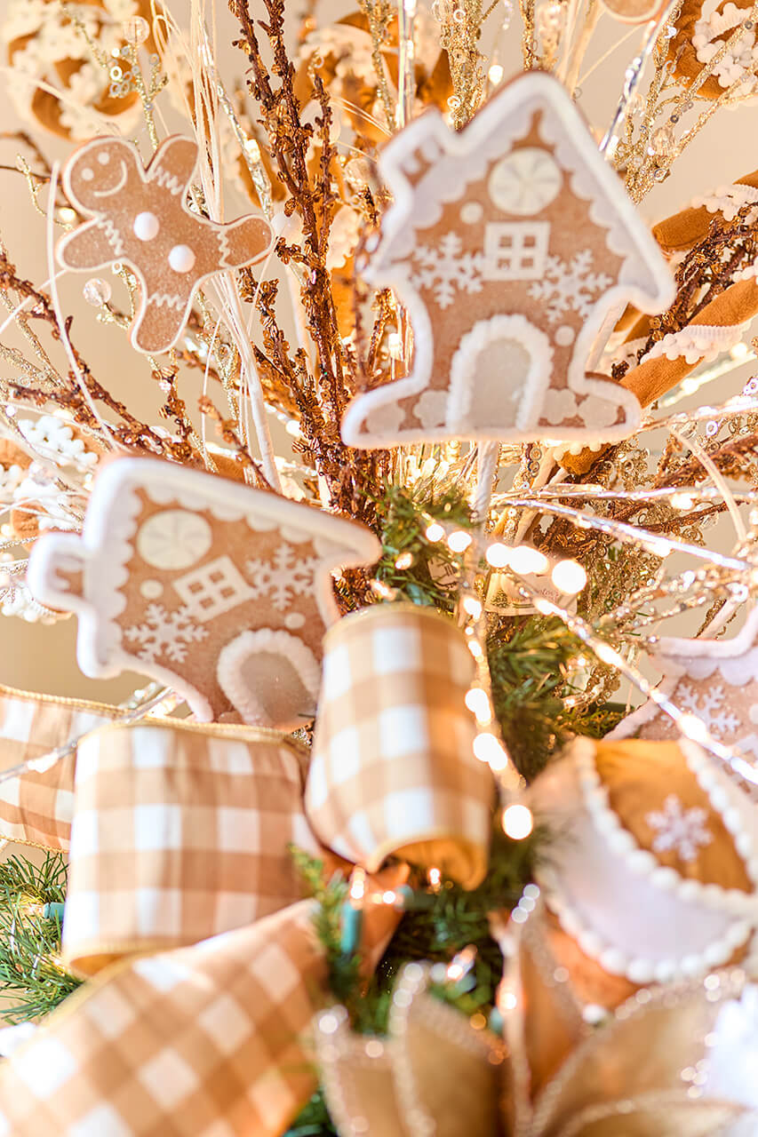 Gingerbread Christmas Tree Topper