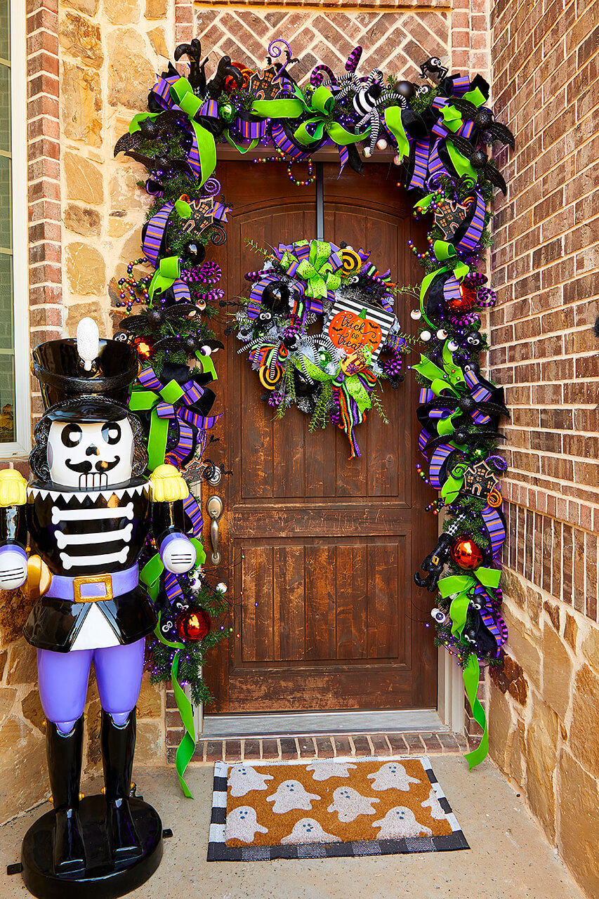 Halloween front door decorations