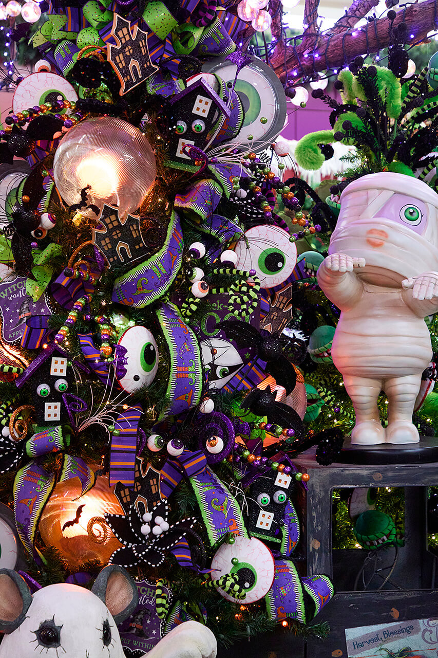 Amazing flame lights for Halloween outdoor decor