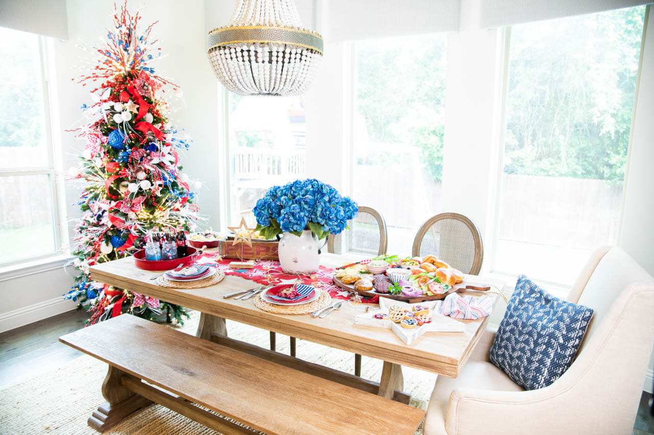 Gorgeous 4th of July decor